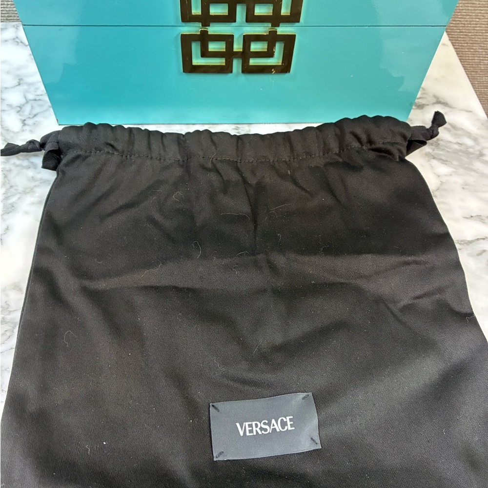 Versace Quilted Wool Red & Black Leopard Medusa Shoulder Bag - NWT Retail $1600 - Picture 11 of 11